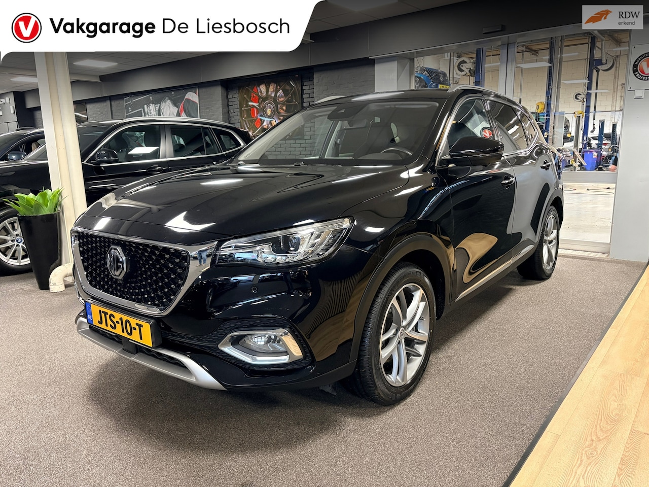 MG EHS - 1.5 TGDI Luxury / Leder / Panoramadak / 360camera - AutoWereld.nl