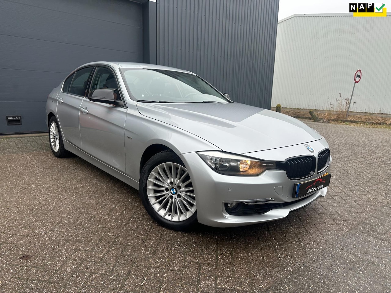 BMW 3-serie - 320i Executive 320i Executive - AutoWereld.nl