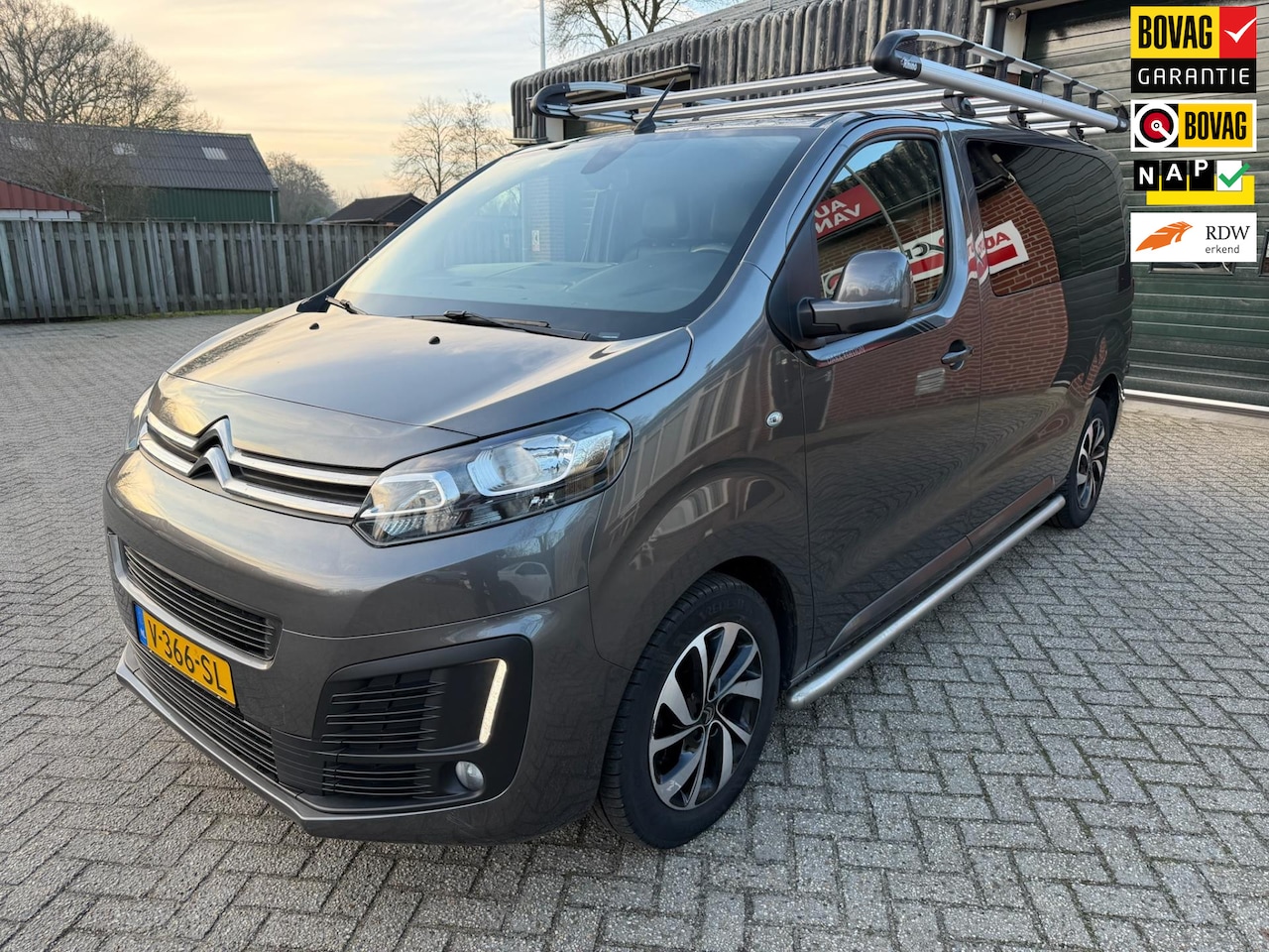Citroën Jumpy - 2.0 BlueHDI 120 Business M S&S Dark Edition Leer Trekhaak - AutoWereld.nl