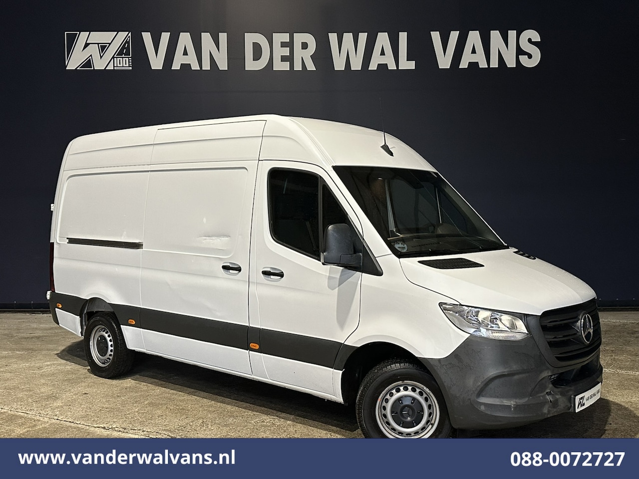 Mercedes-Benz Sprinter - 317 CDI 170pk L2H2 Euro6 Airco | Camera | Navigatie | Apple Carplay | Android Auto Bijrijd - AutoWereld.nl