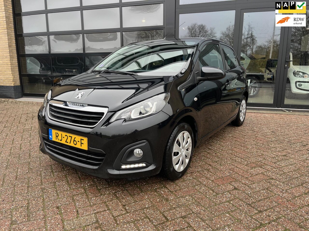 Peugeot 108 - 1.0 e-VTi Blue Lion 1.0 e-VTi Blue Lion , Led, Navi, Zuinig - AutoWereld.nl