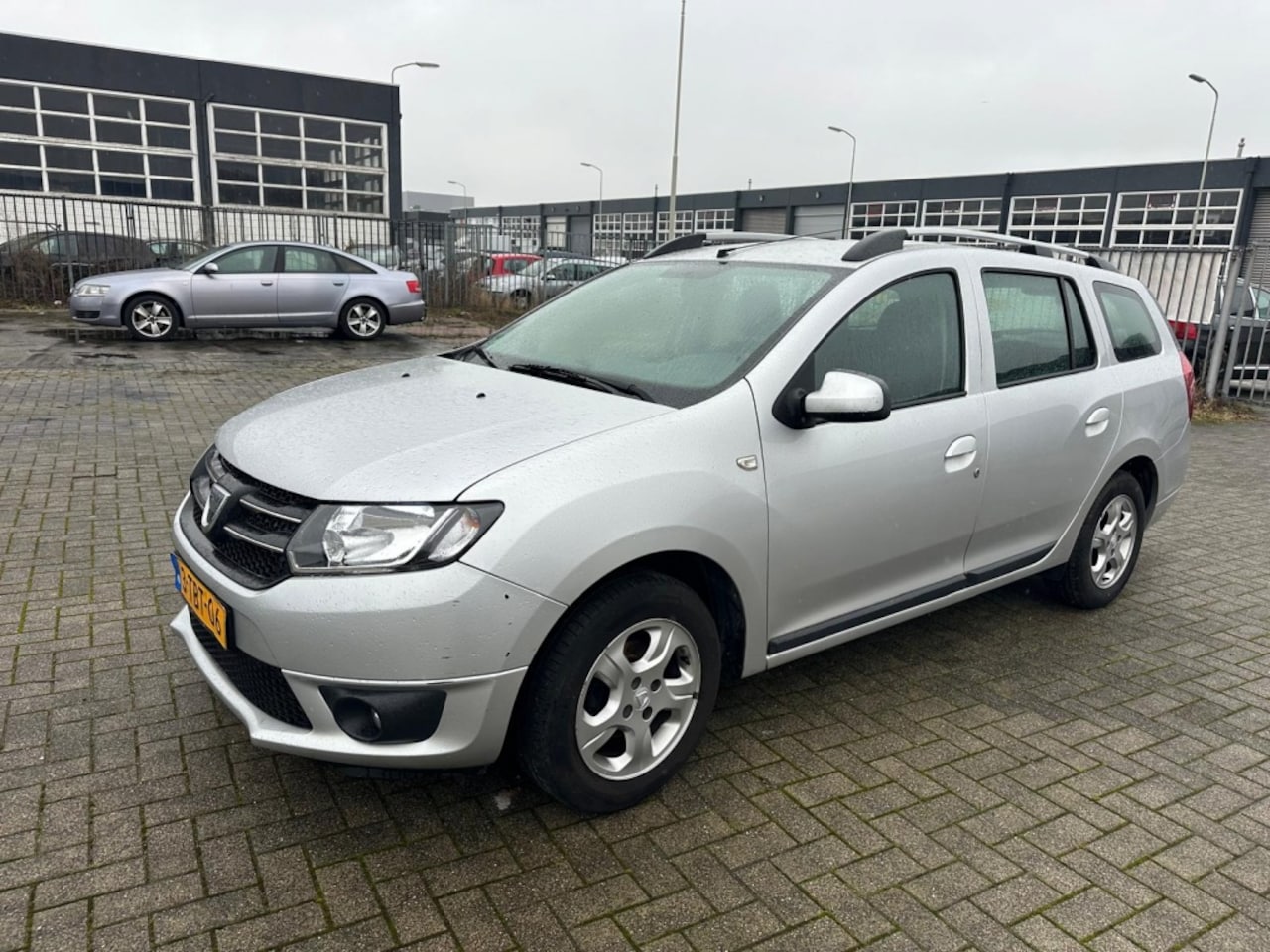 Dacia Logan MCV - EXPORT PRIJS EX BPM ! 0.9 TCe Prestige - AutoWereld.nl