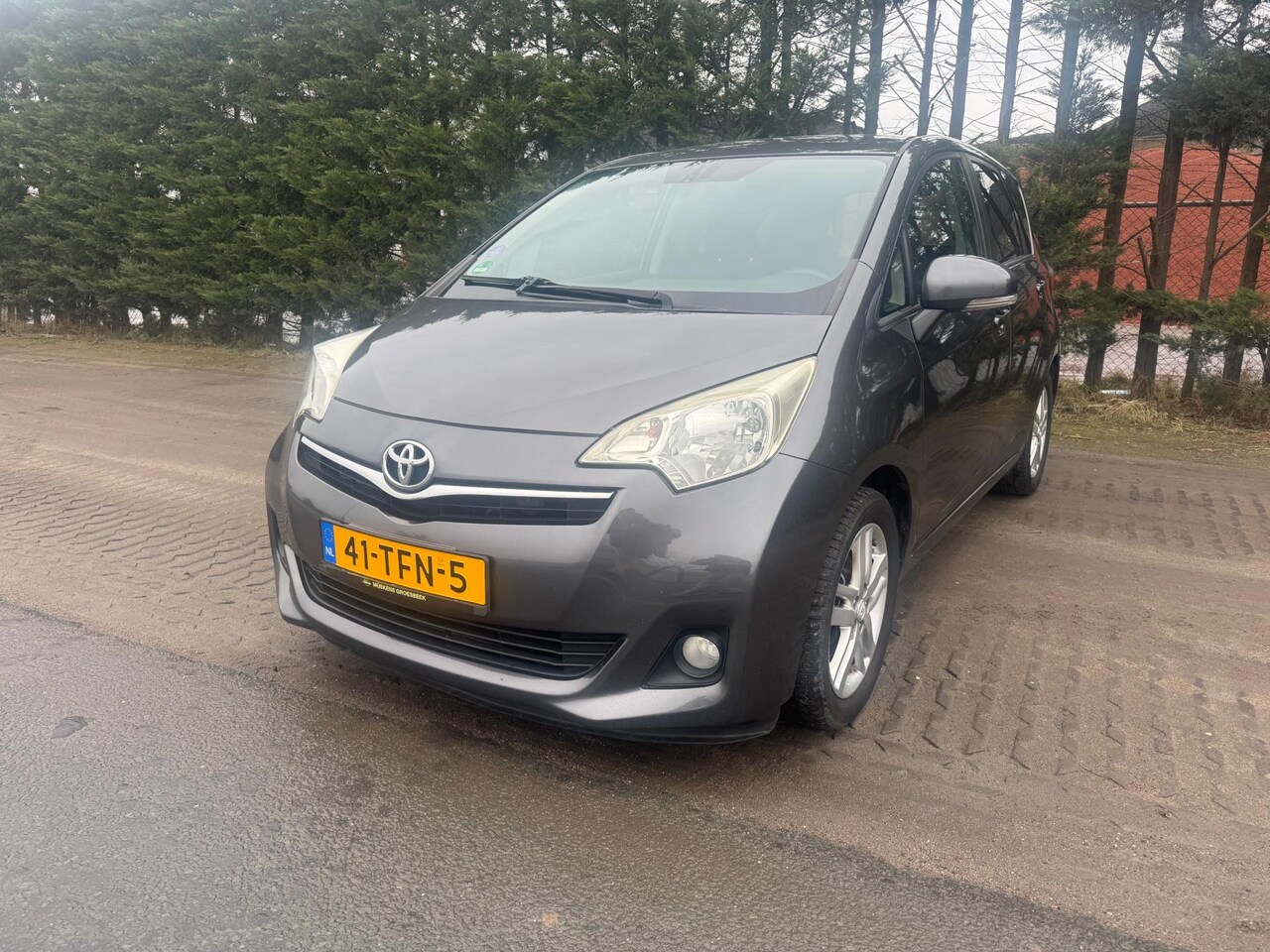 Toyota Verso S - 1.3 VVT-i Dynamic 1.3 VVT-i Dynamic - AutoWereld.nl