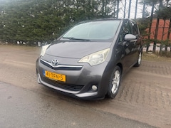 Toyota Verso S - 1.3 VVT-i Dynamic