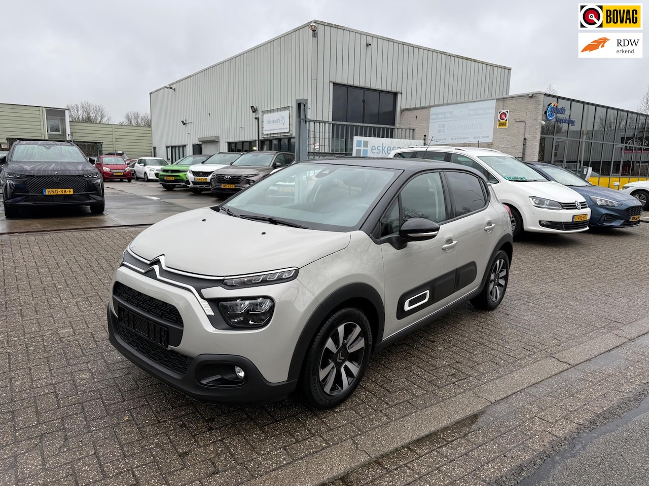 Citroën C3 - 1.2 PureTech Feel 1.2 PureTech Feel, Facelift, Navi, 12 mnd garantie - AutoWereld.nl