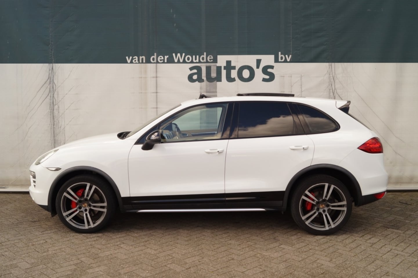 Porsche Cayenne - 3.6 300pk Automaat Edition -LEER-PANO-ECC-PDC- - AutoWereld.nl