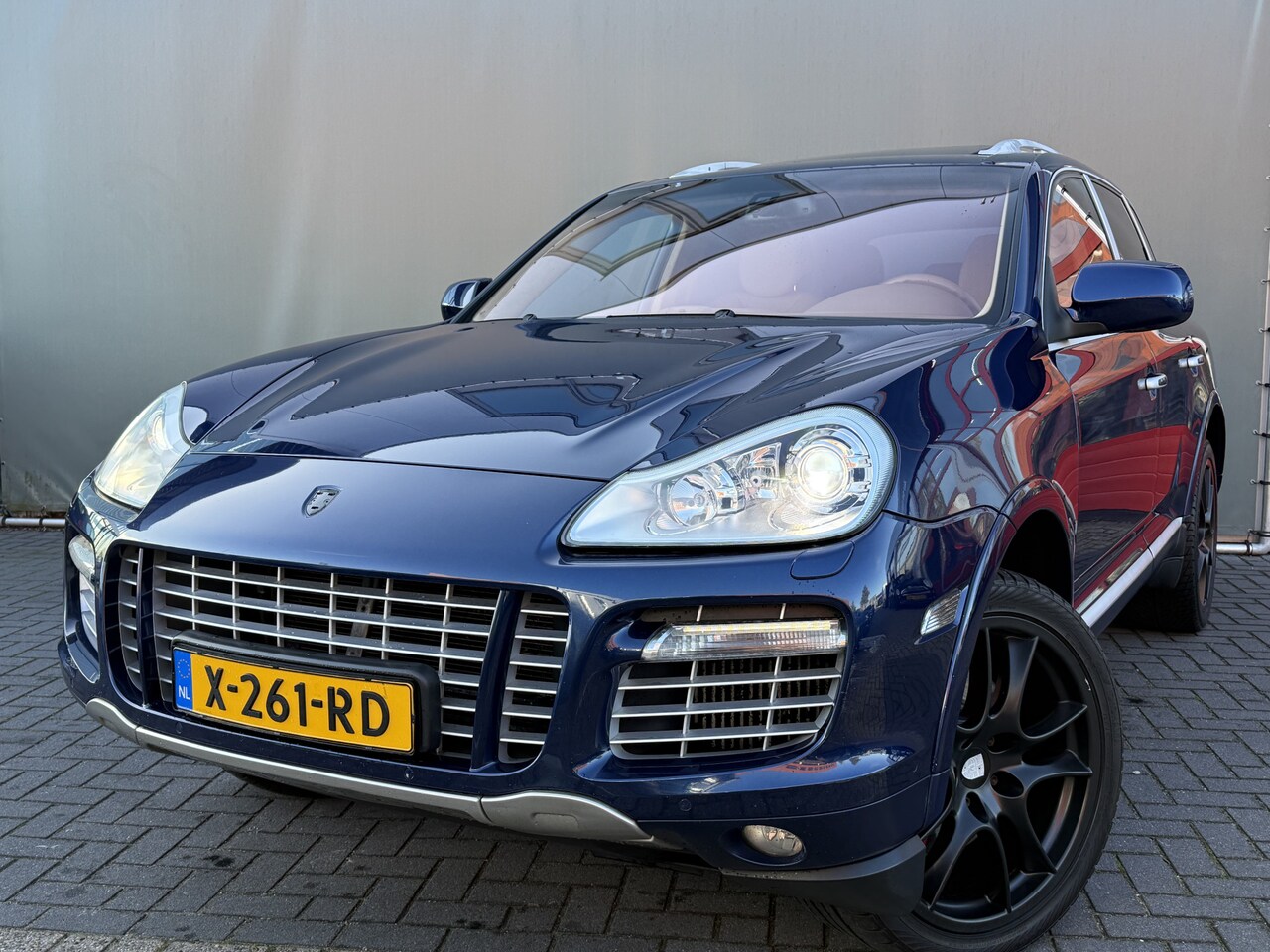 Porsche Cayenne - BWJ 2009 4.8 Turbo 501 PK AUTOMAAT | NW APK TREKHAAK / NAVI / LEDER / STOELVERW. / SCHUIF - AutoWereld.nl