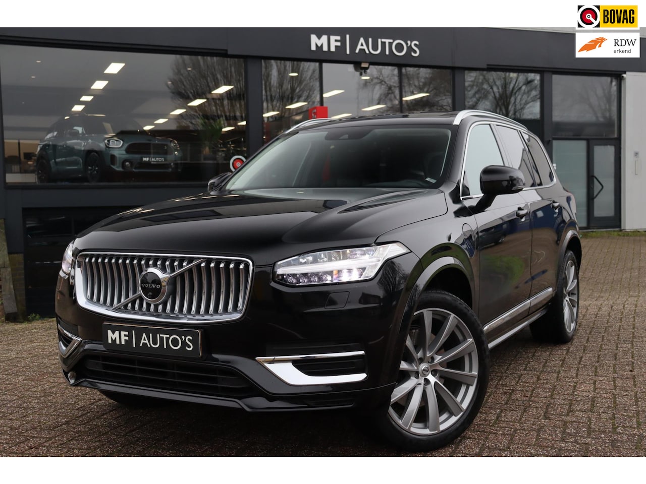 Volvo XC90 - 2.0 T8 Recharge AWD Inscription|Pano|Keyless|H&K|360|Carplay|Trekhaak - AutoWereld.nl