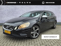 Volvo V60 - 1.6 T3 R-Design | Navigatie | Bluetooth | Parkeersensoren | Climate Control | Trekhaak |