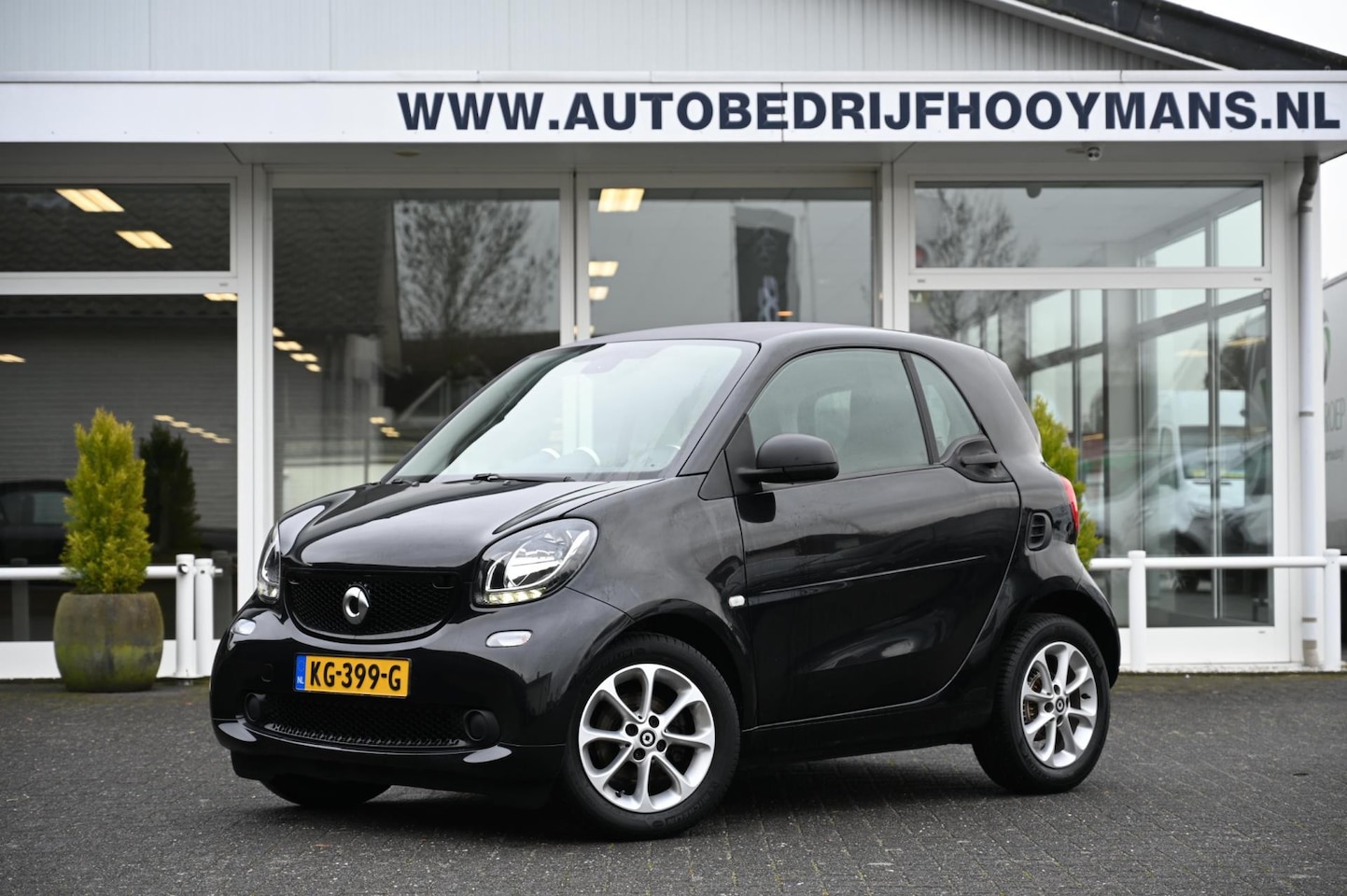Smart Fortwo - 1.0 Passion Airco Cruisecontrol Bluetooth - AutoWereld.nl