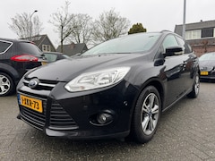 Ford Focus Wagon - 1.0 EcoBoost Titanium 101pk, Apk27/8/26 Lees advertentie