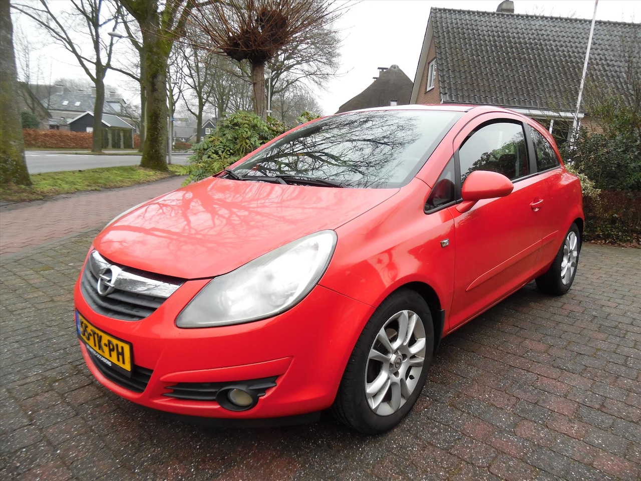 Opel Corsa - 1.4 16V 3D WR Sport - AutoWereld.nl
