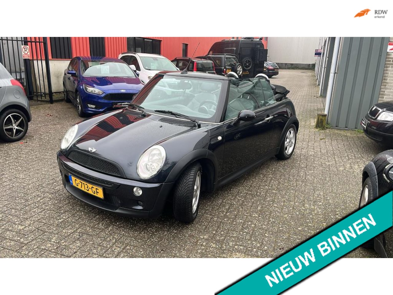 MINI Cabrio - 1.6 One Mini 1.6 One (Meeneemprijs) - AutoWereld.nl