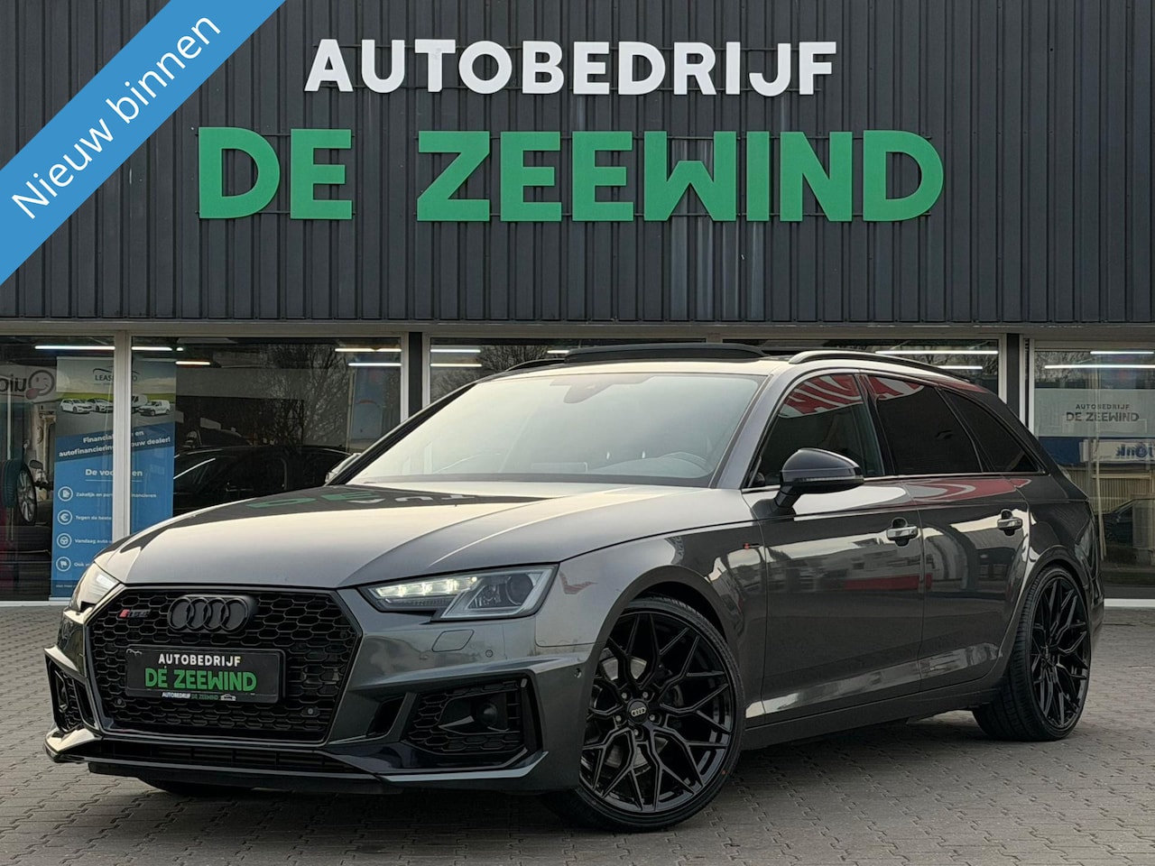 Audi A4 Avant - 2.0 TFSI ultra Sport S-Line RS4 Look - AutoWereld.nl