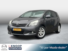 Toyota Verso - 1.8 VVT-i Business | Trekhaak | Camera | CruiseControl |