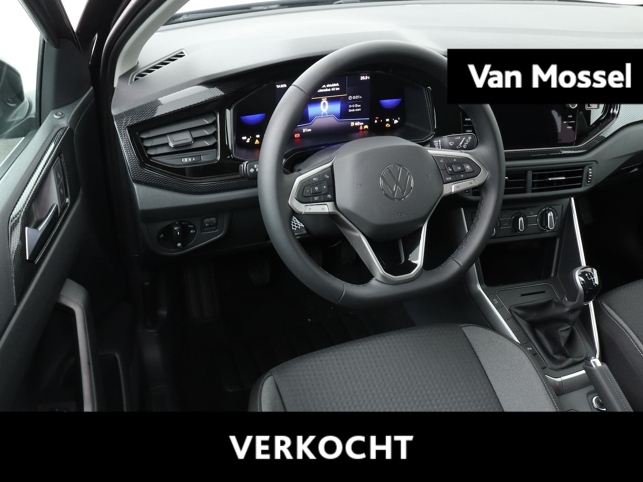 Volkswagen Taigo - 1.0 TSI Life Business AIRCO | APPLE CARPLAY/ANDROIDR AUTO | LICHTMETALEN VELGEN | DIGITALE - AutoWereld.nl