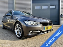 BMW 3-serie Touring - 328i Sportline 245PK met M stuur