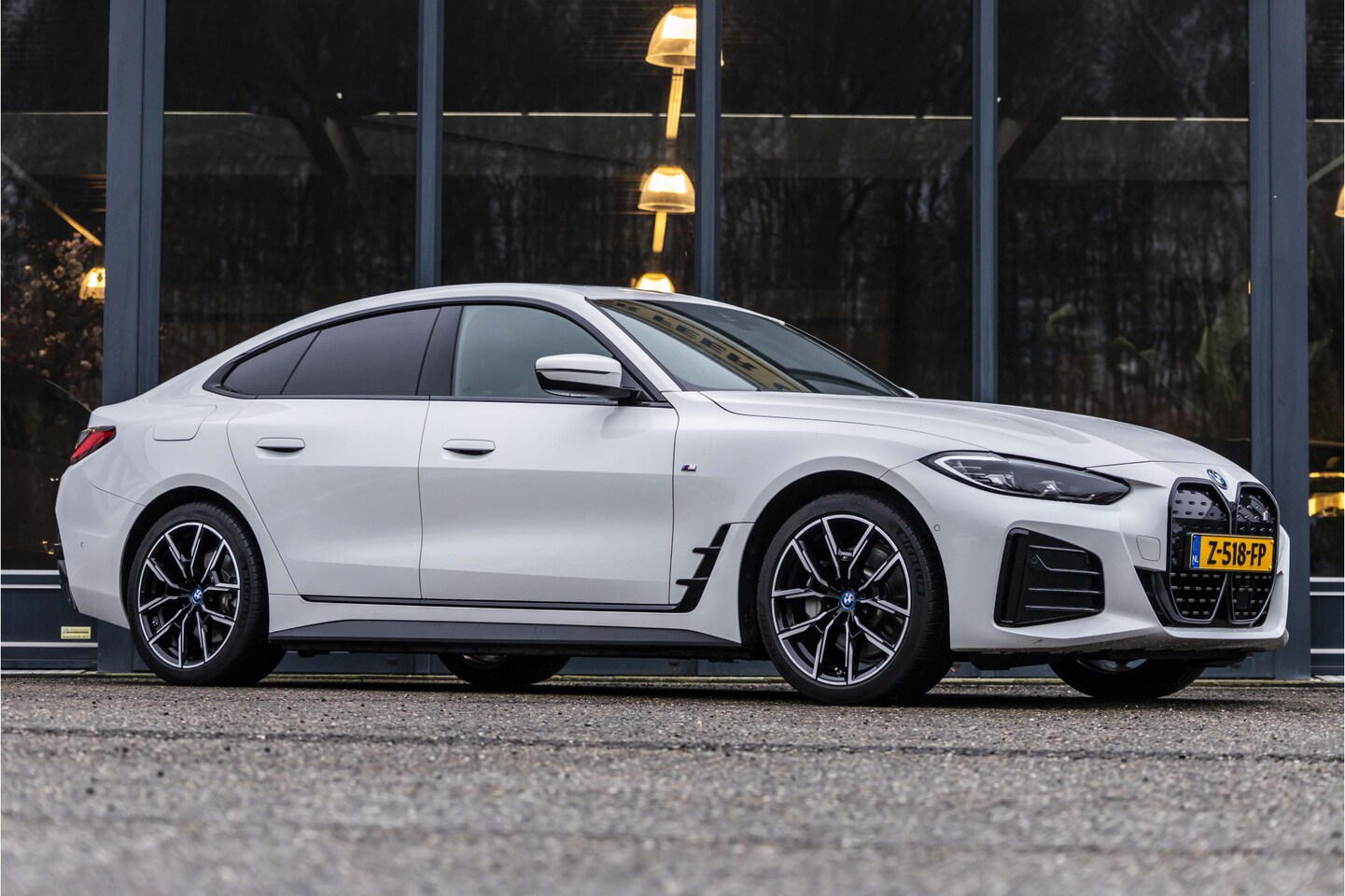 BMW i4 - eDrive40 High Executive 84 kWh - AutoWereld.nl