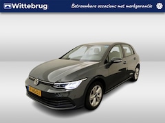Volkswagen Golf - 1.0 eTSI Life / AUTOMAAT/ CAMERA/ NAVI/ 16" LMV