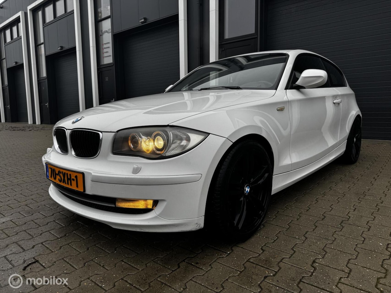 BMW 1-serie - 116i 2.0 EffDyn. Ed. Business Line Ultimate Edit - AutoWereld.nl