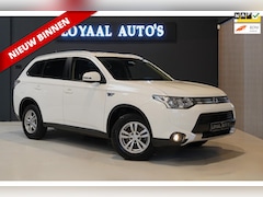 Mitsubishi Outlander - 2.0 PHEV Business Edition X-Line | AIRCO | CRUISE | ELEK. RAMEN | NAP