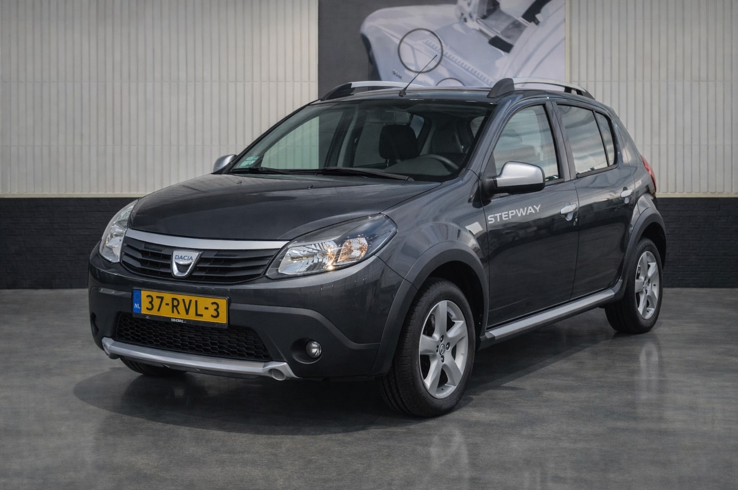 Dacia Sandero Stepway - 1.6 - AutoWereld.nl