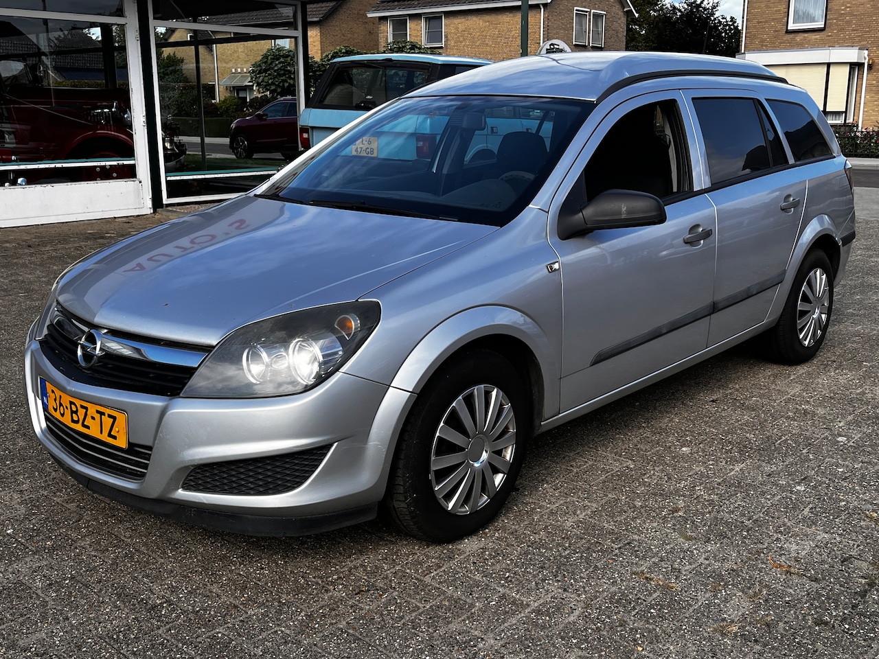 Opel Astra - 1.3 CDTi Enjoy - AutoWereld.nl