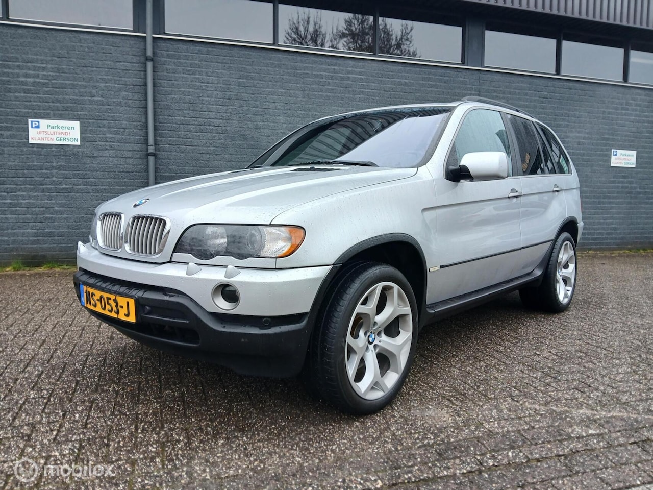 BMW X5 - 4.4i Executive Bomvol opties/Topstaat - AutoWereld.nl