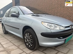 Peugeot 206 - 1.4 X-line