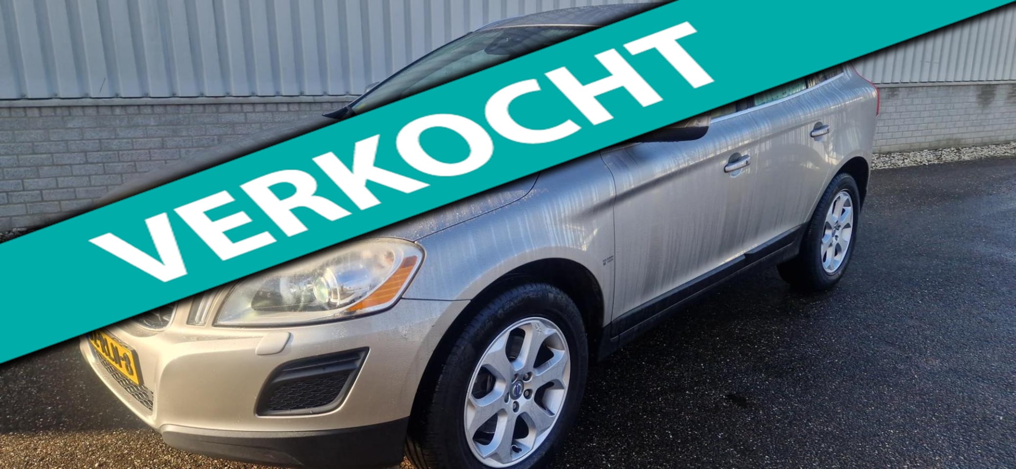 Volvo XC60 - 2.4 D5 AWD Summum - AutoWereld.nl