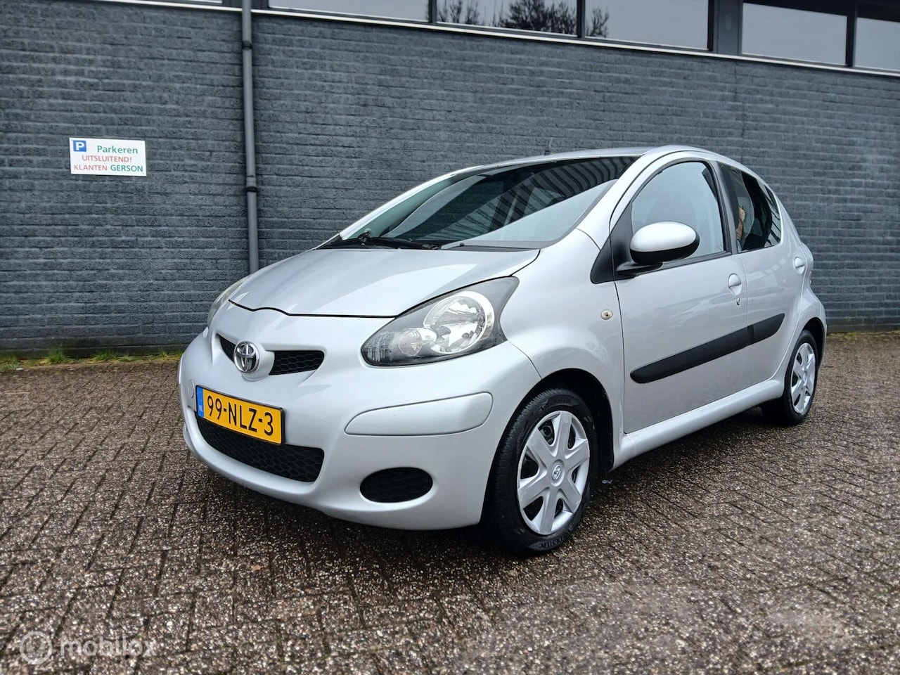 Toyota Aygo - 1.0-12V Topstaat/5-deurs/Airco/Apk 10-'26 - AutoWereld.nl