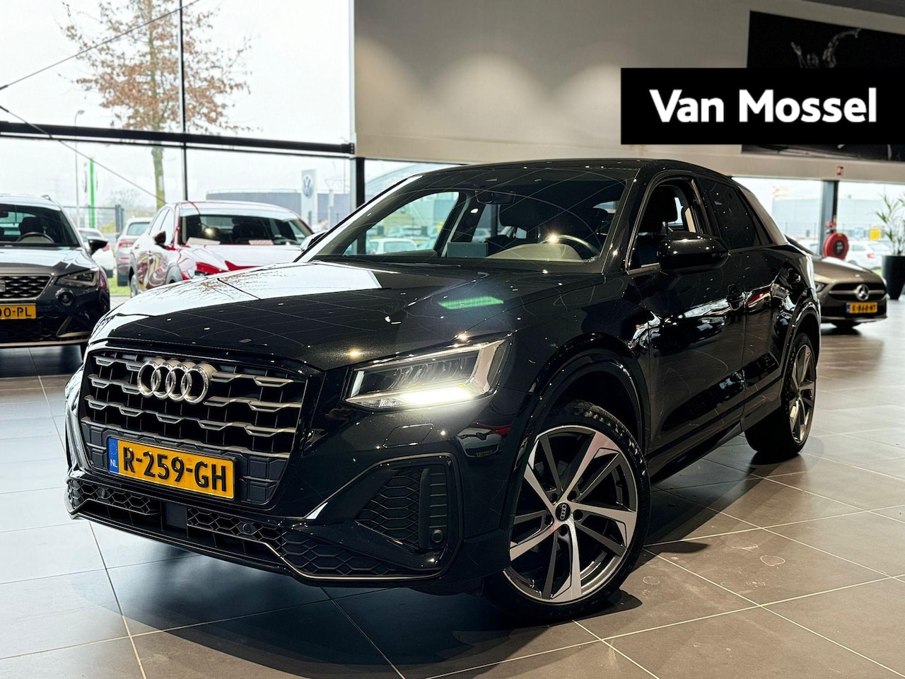 Audi Q2 - 35 TFSI S Edition AUTOMAAT | LEDER | VIRTUEEL | S-LINE INTERIEUR & EXTERIEUR | CAMERA | LM - AutoWereld.nl