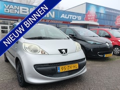 Peugeot 107 - 1.0-12V XS 3 Deurs Zeer zuinig Nw APK