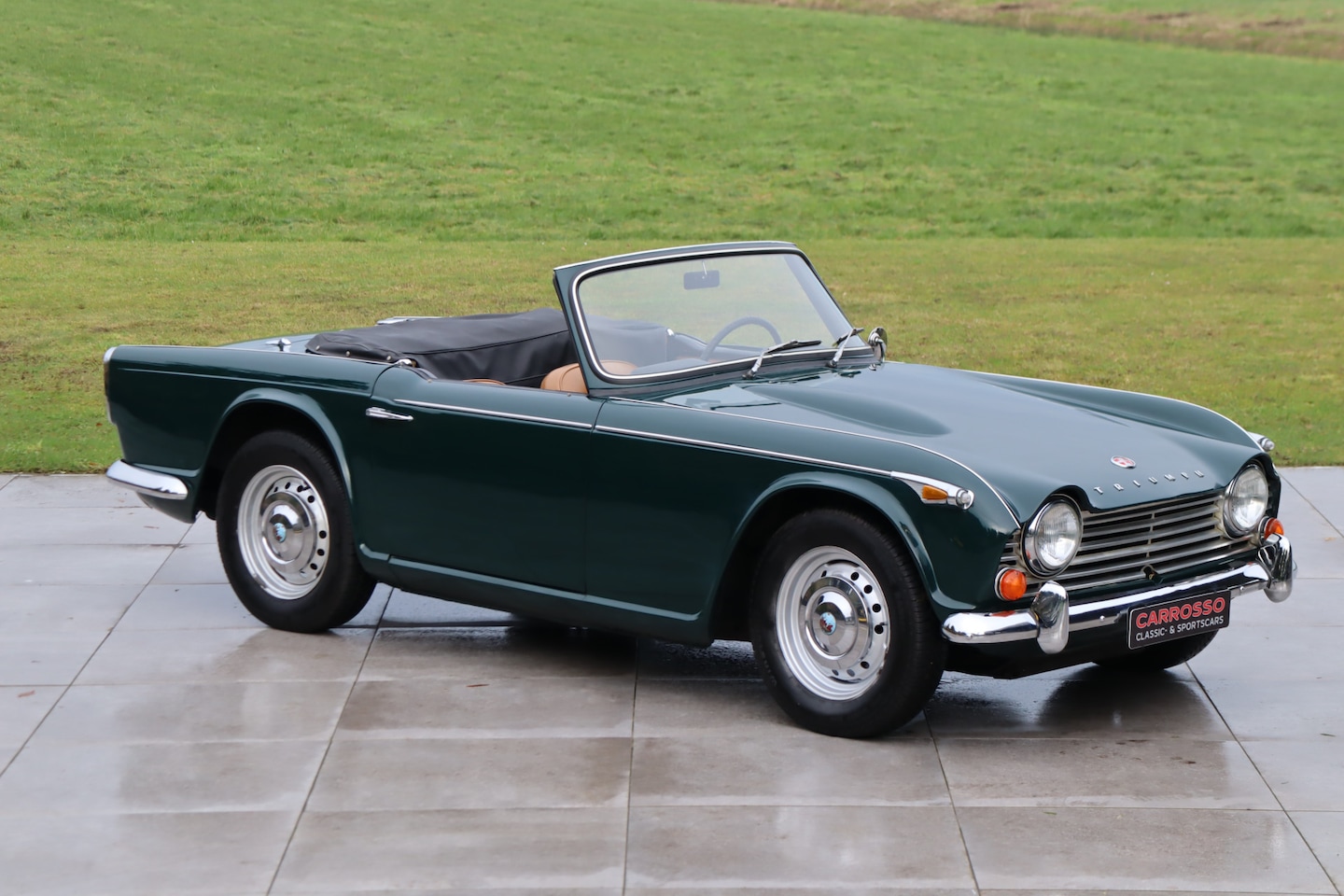 Triumph TR4 - A IRS - AutoWereld.nl