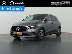 Mercedes-Benz B-klasse - 250 e Business Solution | Trekhaak | Distronic | Elektrische achterklep | Multibeam |