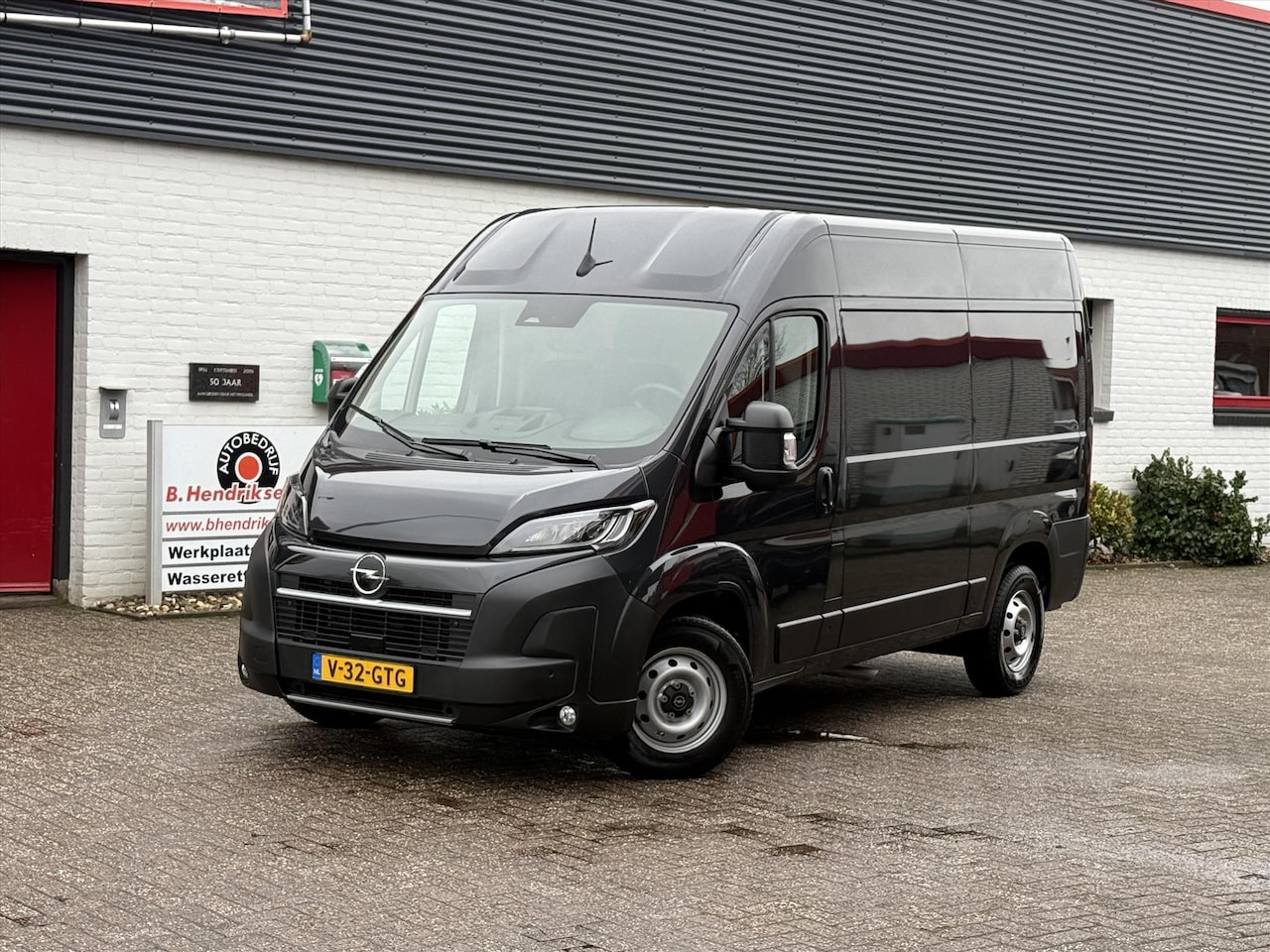 Opel Movano - GB 2.2 D 140pk L2H2 35 EAT8/ Zeer nette bus/ Adaptieve cruise/ Camera achter/ DAB/ Vloer + - AutoWereld.nl
