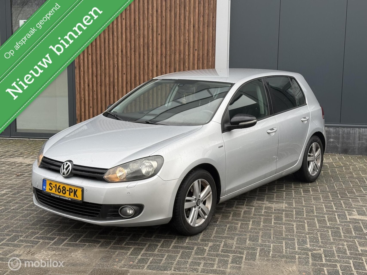 Volkswagen Golf - 1.2 TSI Highline BlueMotion| camera| CarPlay - AutoWereld.nl