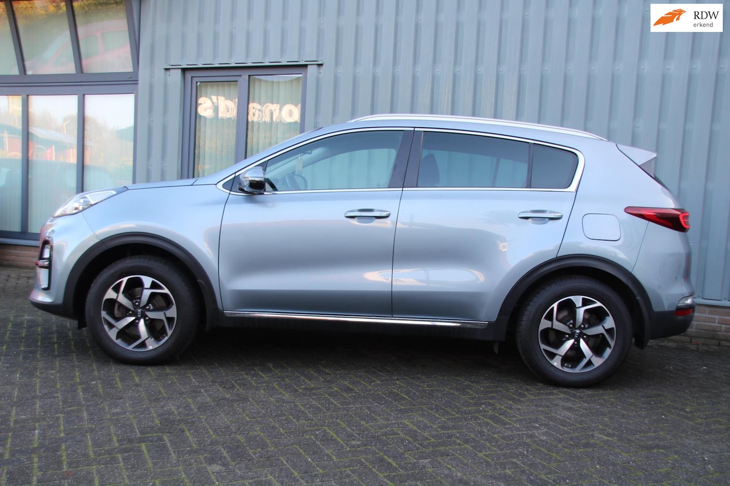 Kia Sportage - 1.6 GDI DynamicLine Nav. CarPlay .Aur camera - AutoWereld.nl