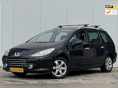 Peugeot 307 SW - 2.0-16V Premium 7 PERSOONS PANORAMA AIRCO NIEUWE DISTRIBUTIERIEM
