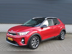 Kia Stonic - 100pk DynamicPlusLine I Parkeersensoren I Camera Achter I Trekhaak I NAVI I Airco