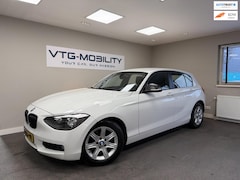 BMW 1-serie - 116i Business+ Elektrisch Pakket|Airco|PDC A|MultiMedia|Bluetooth|Nieuwe APK 2027
