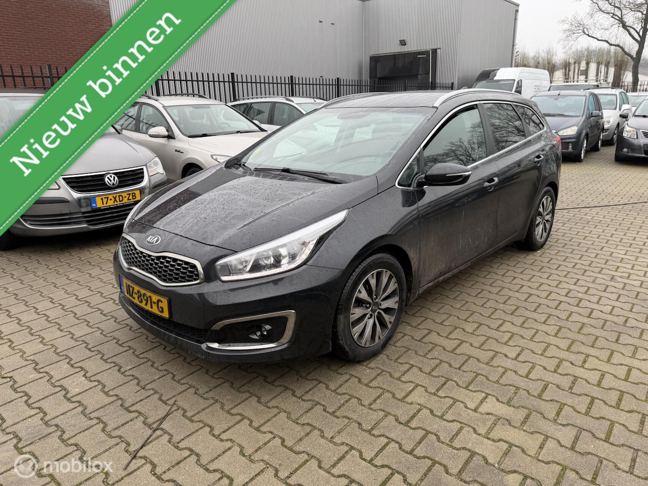 Kia Cee'd Sportswagon - 1.6 CRDi Business DynamicLine 1.6 CRDi Business DynamicLine - AutoWereld.nl
