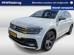Volkswagen Tiguan Allspace - 1.4 TSI Highline Business R 7p. / Digitaal dashboard / Pano / Leder / Navigatie / Camera /