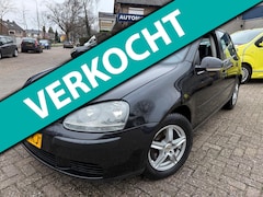 Volkswagen Golf - 1.6 FSI Trendline *NW. APK*CRUISE*AIRCO*TREKHAAK*ELEKTR. RAMEN*STUURBEKR