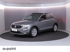 Volkswagen T-Roc - 1.5 TSI Sport 150 PK DSG | Panorama dak | Parkeercamera | Stoel- en stuurverwarming | Elek