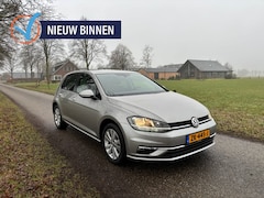 Volkswagen Golf - 1.4 TSI Comfortline | Navigatie | Adaptieve Cruise | Stoelverwar