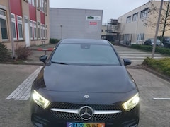 Mercedes-Benz A-klasse - 200 d AMG Line