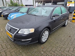 Volkswagen Passat - 2.0 FSI (export)