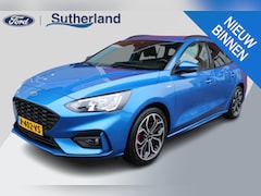 Ford Focus Wagon - 1.0 EcoBoost Hybrid ST Line X Business 155pk | Winter Pack | 18 inch lichtmetalen velgen