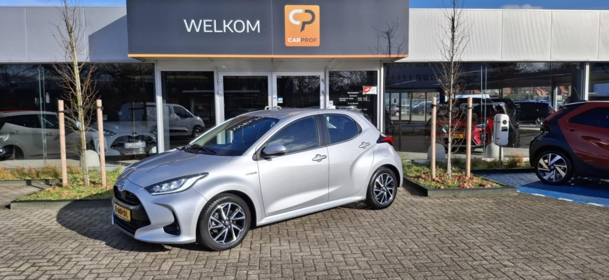 Toyota Yaris - 1.5 Hybride Dynamic NLauto | All-in - AutoWereld.nl